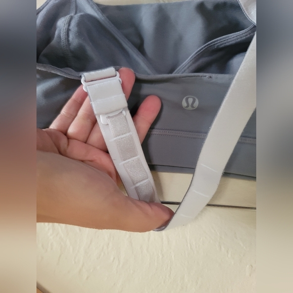 Lululemon, Adjust‎ Me Bra, Fossil, Size 9 - Picture 3 of 12